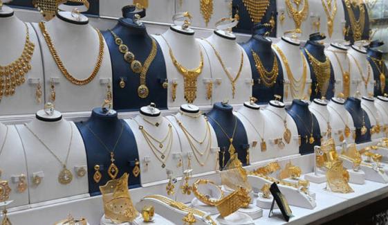 ملک میں سونے کی قیمتوں میں مسلسل کمی