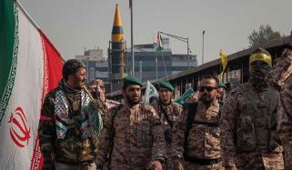 ایرانی پاسداران انقلاب کا امریکی صدر کو چیلنج