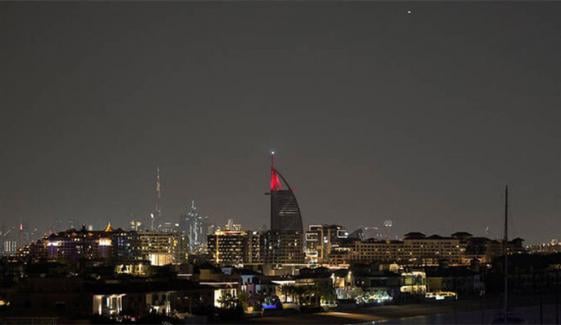 متحدہ عرب امارات میں میزائلوں کا ملبہ گرنے سے 2 پاکستانی جاں بحق ہوگئے