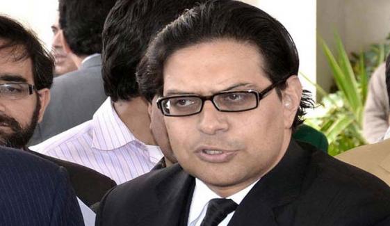 خواتین نے تحریک کیلئے سب سے زیادہ قربانیاں دیں، انہیں چن چن کر ٹارگٹ کیا جا رہا ہے، سلمان اکرم راجہ