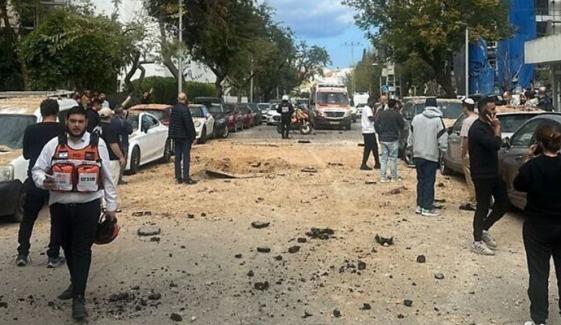 ایران پر حملے کے بعد جوابی کارروائی کے خوف سے بڑی تعداد میں اسرائیلی ملک چھوڑ کر جانے لگے