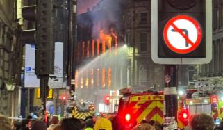 گلاسگو: مصروف ترین ریلوے اسٹیشن میں آگ لگ گئی، ٹرین سروس معطل