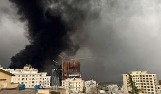 ایران میں سیاہ تیزابی بارش، خطے میں ماحولیاتی خطرات بڑھنے لگے، پاکستان میں کتنا خطرہ ہے؟