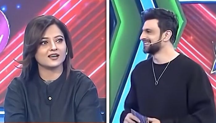 فوٹوز— اسکرین گریب