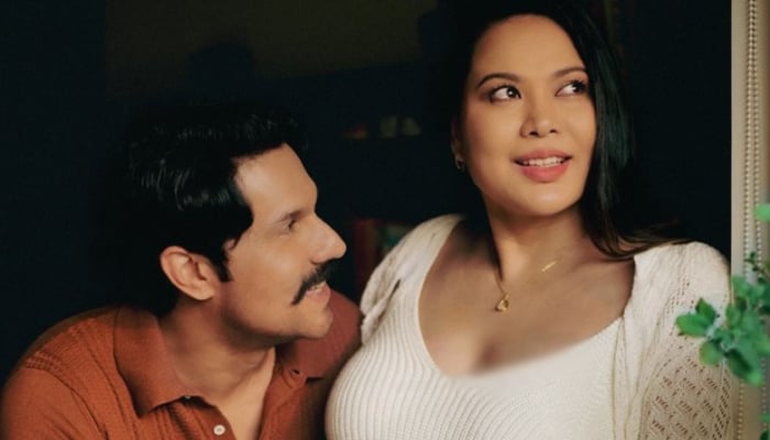 Randeep Hooda, Lin Laishram leave fans in awe with adorable pregnancy photoshoot