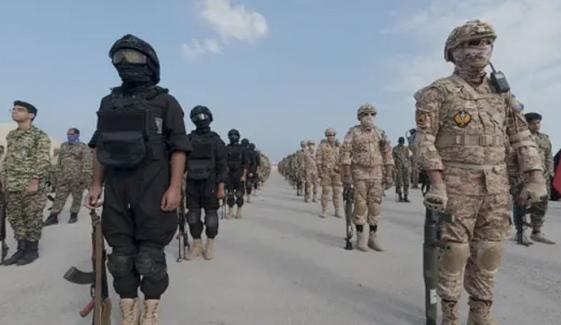 اسرائیلی و امریکی سفیروں کو نکالنے والے ممالک آبنائے ہرمز استعمال کرسکتے ہیں، پاسداران انقلاب