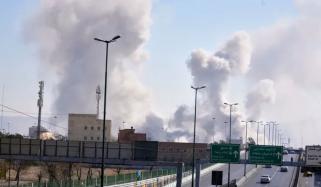 امریکا اور اسرائیل کا ایران پر جنگ کے آغاز کے بعد سب سے بڑا حملہ