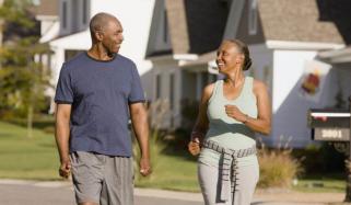 کھانے کے بعد 15 منٹ کی چہل قدمی سے صحت میں حیرت انگیز تبدیلی