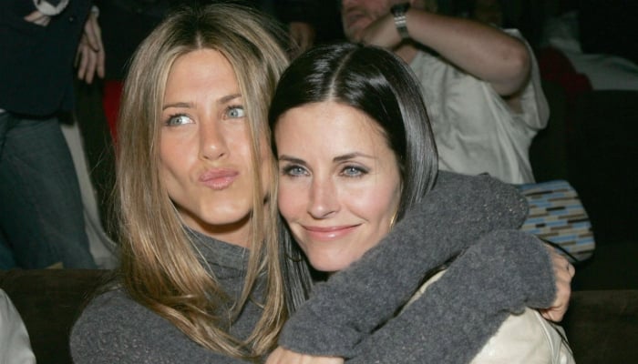 Jennifer Aniston turns hairstylist for BFF Courteney Cox in fun collab: Watch