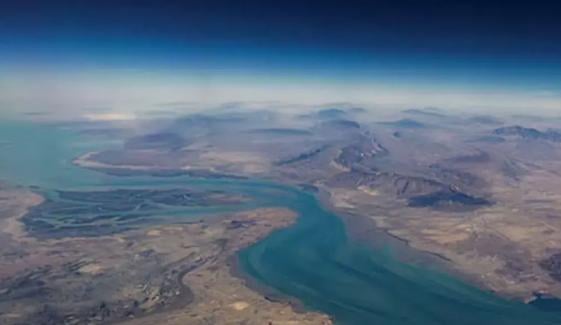 آبنائے ہرمز کی بندش، پاکستان نے بحیرہِ احمر کے راستے تیل لینا شروع کر دیا