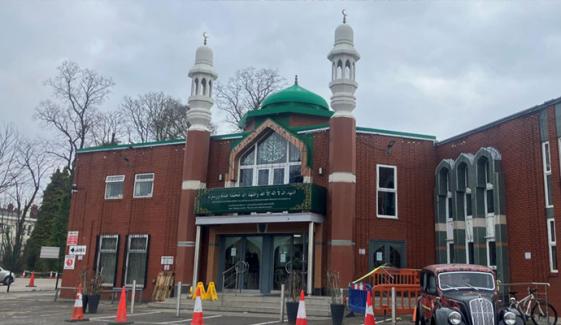 مانچسٹر اور لنکا شائر کی مساجد سیکڑوں معتکفین سے بھر گئیں