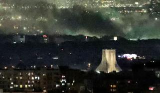 تہران پر امریکا و اسرائیل کی شدید بمباری، شہری خوف و ہراس میں مبتلا، انٹرنیٹ بندش سے حالات مزید سنگین