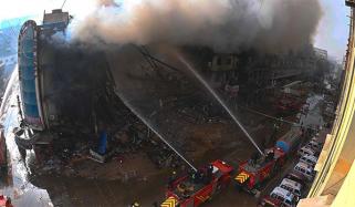 کراچی فائر بریگیڈ بغیر وائرلیس اپنا کام کر رہا ہے، سانحہ گل پلازا کی تحقیقات کے دوران انکشاف