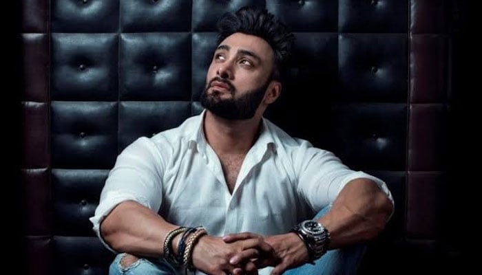 گلوکار عمیر جسوال — فائل فوٹو