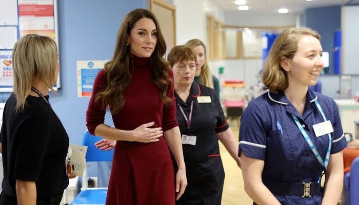Kate Middleton melts hearts with warm surprise and message for cancer patients