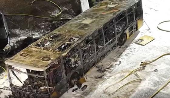 سوئٹزر لینڈ، بس میں آگ لگنے سے 6 مسافر ہلاک اور 5 زخمی