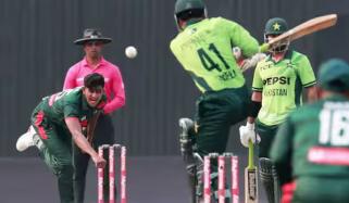 دوسرا ون ڈے: پاکستان کی بنگلادیش کیخلاف بیٹنگ جاری