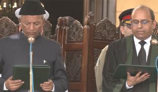 نہال ہاشمی نے گورنر سندھ کے عہدےکا حلف اٹھا لیا