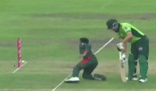 دوسرے ون ڈے میں سلمان علی آغا کا متنازع رن آؤٹ