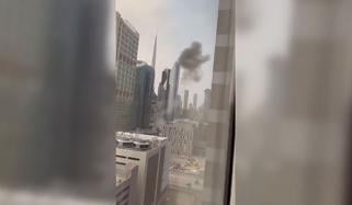 دبئی میں دفاعی کارروائی کے دوران ملبہ گرنے سے عمارت کو نقصان پہنچنے کی تصدیق 