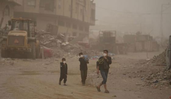 غزہ میں ریت کا طوفان، تباہ حال فلسطینی مشکلات کا شکار