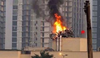 بغداد میں امریکی سفارتخانہ پر میزائل حملہ، کمپاؤنڈ سے دھواں اٹھنے لگا