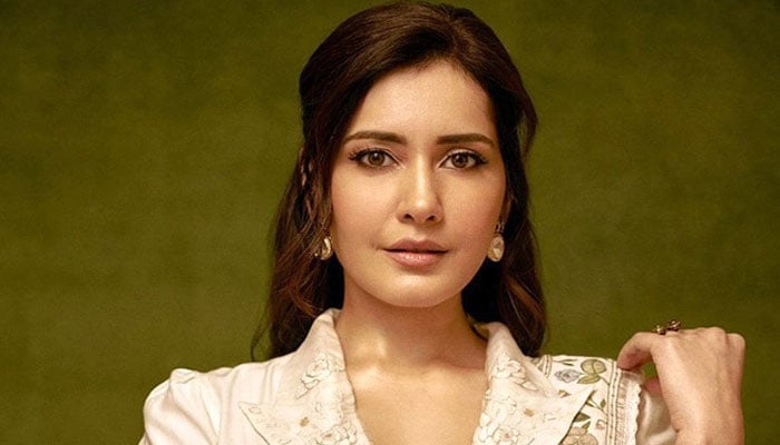 اداکارہ رشی کھنہ(فائل فوٹو)۔