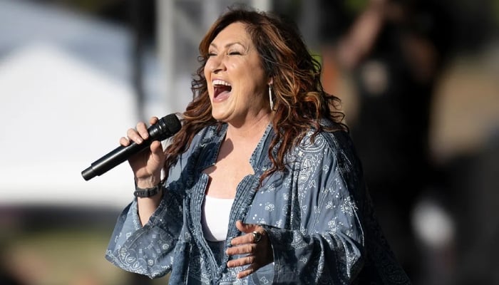Jo Dee Messina recalls early career rejection for being too fat
