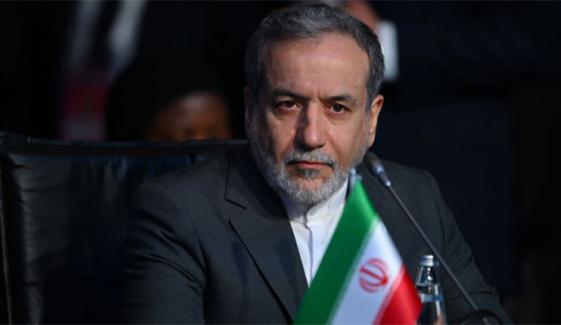 آبنائے ہُرمز کھلوانے کیلئے امریکا چین سے بھیک مانگنے پر مجبور ہے، عباس عراقچی