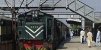 عید پر 4 اسپیشل ٹرینیں چلانے کا فیصلہ