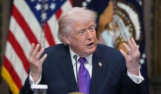 آبنائے ہرمز کھلوانے کے لیے ٹرمپ کی اپیل پر دنیا خاموش