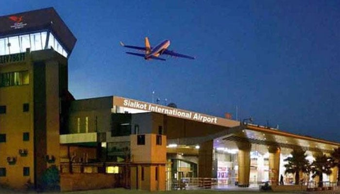 ٹوبہ ٹیک سنگھ کی 14 سالہ لڑکی کا عمان میں فروخت کا انکشاف، عمانی پولیس نے پاکستان بھیج دیا