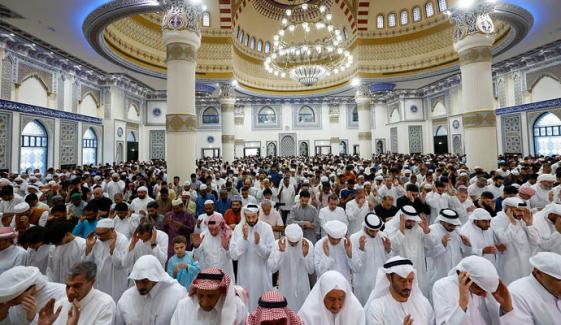 متحدہ عرب امارات میں نمازِ عید صرف مساجد میں ادا کرنے کا اعلان
