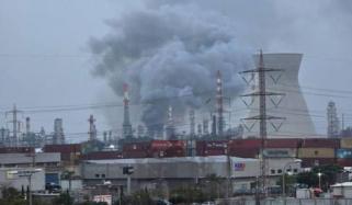 ایران نے اسرائیل کے بجلی گھر کو نشانہ بنادیا، مختلف علاقوں میں بجلی منقطع 