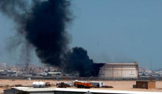 کویت کی آئل ریفائنری پر متعدد ڈرون حملے، آگ لگنے کے باعث کئی یونٹس بند