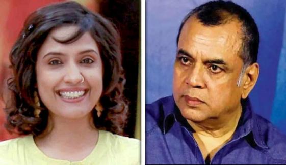 آر جے کو احمق کہنا پریش راول کو مہنگا پڑگیا