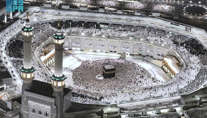 رواں برس رمضان میں کتنے غیرملکیوں نے عمرہ ادا کیا؟