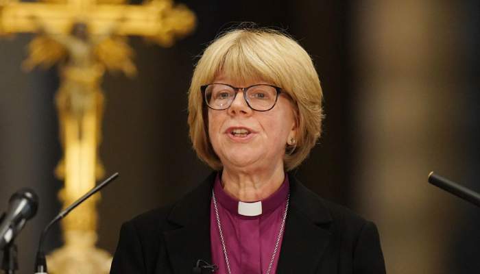Dame Sarah Mullally makes history as first female archbishop of Canterbury