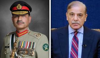 وزیراعظم شہباز شریف کا فیلڈ مارشل عاصم منیر سے ٹیلیفونک رابطہ، عید کی مبارکباد دی 