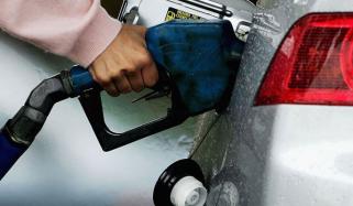 ایران جنگ: سری لنکا میں پیٹرول کی قیمت میں 25 فیصد اضافہ