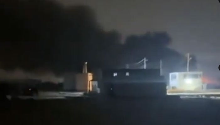 فوٹو — اسکرین گریب