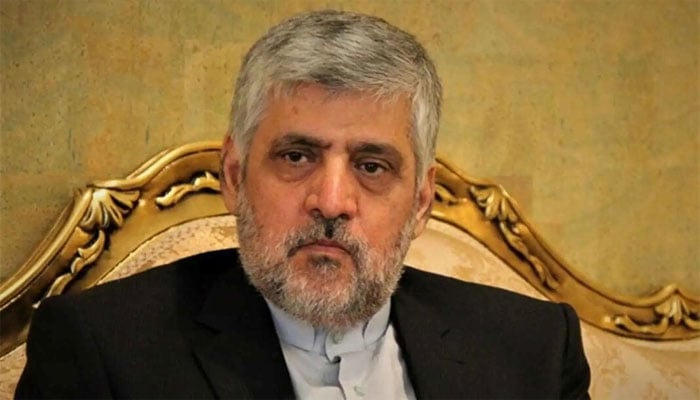 بیروت سے بیدخل کیے گئے ایرانی سفیر محمد رضا روف شیبانی(تصویر سوشل میڈیا)۔