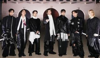 کورین میوزک بینڈ ’بی ٹی ایس‘ کی شاندار واپسی، کنسرٹ میں لاکھوں مداح اُمڈ آئے