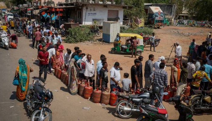 مارکیٹوں میں ملنے والی گیس کی قیمتوں میں اضافہ ہوگیا ہے۔