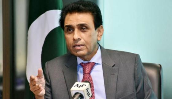 مشرقِ وسطیٰ کی جنگ کے اثرات پاکستان کے دروازے تک پہنچ چکے ہیں: خالد مقبول صدیقی