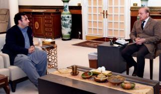 خطے کی کشیدہ صورتحال اور قومی سلامتی پر اہم مشاورت