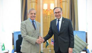 انور ابراہیم کا ایران اور امریکا کے درمیان جنگ بندی کیلئے پاکستان کی کوششوں کا خیر مقدم 