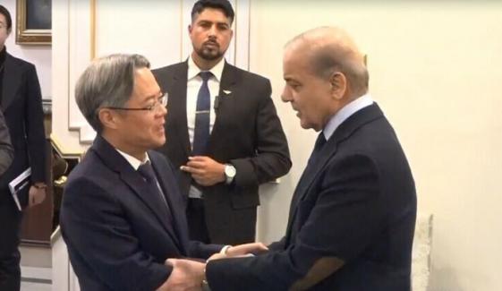 وزیرِ اعظم شہباز شریف سے چینی سفیر جیانگ زیڈونگ کی ملاقات، علاقائی صورتحال پر تبادلۂ خیال