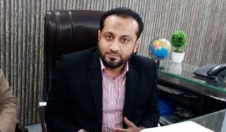 لاہور: 1 بیڈ پر 2، 2 مریضوں کی موجودگی پر صوبائی وزیر برہم