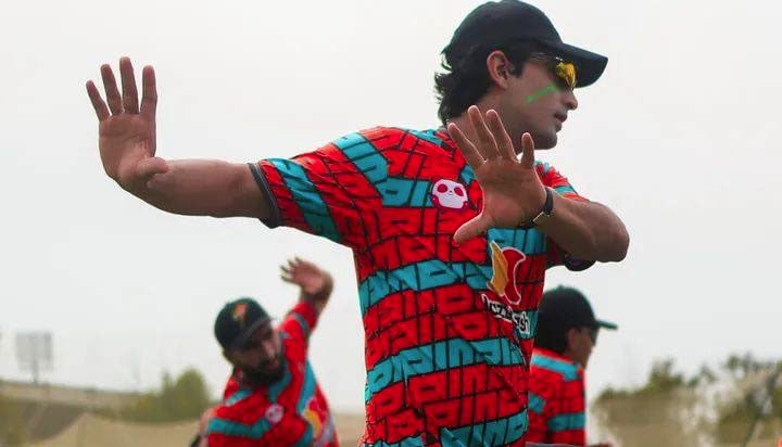 تصویر، سوشل میڈیا، دی پنڈیز